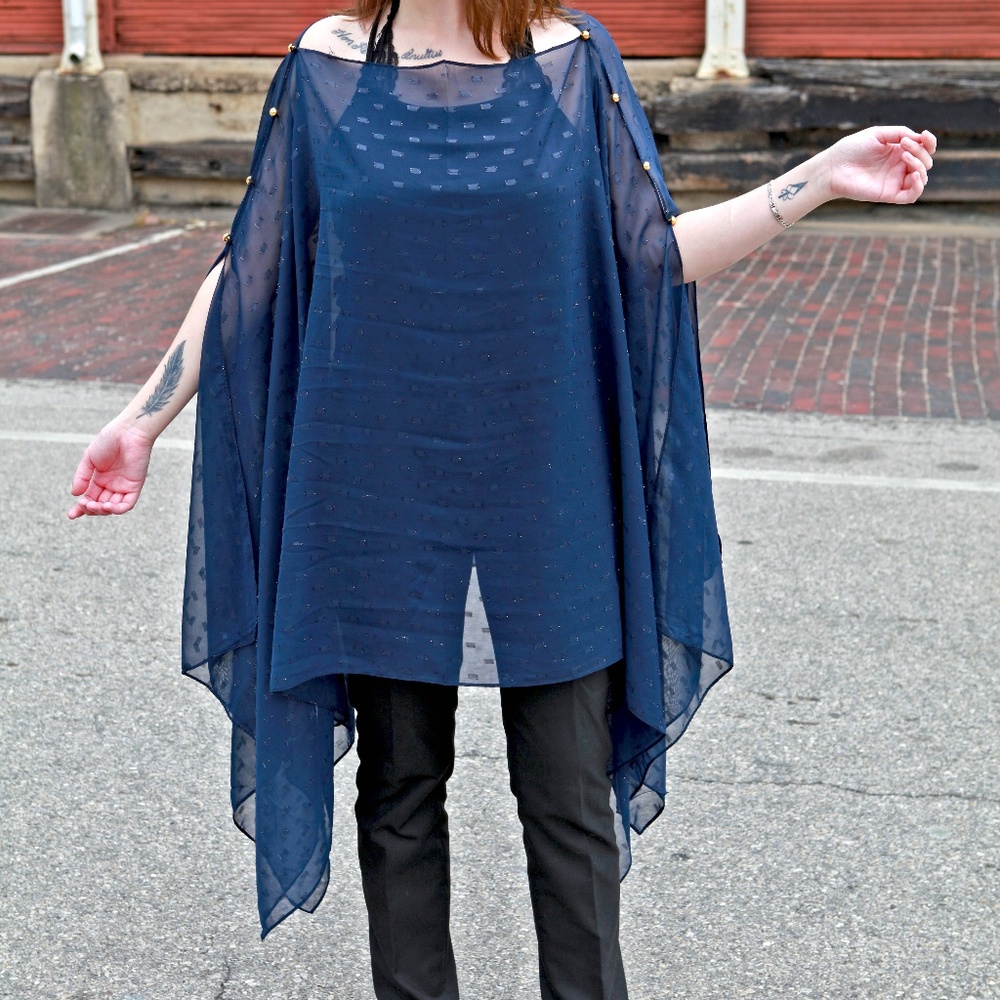 Exclusive, embroidered wrap, beach cover